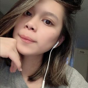 Meet your Posher, Carryl